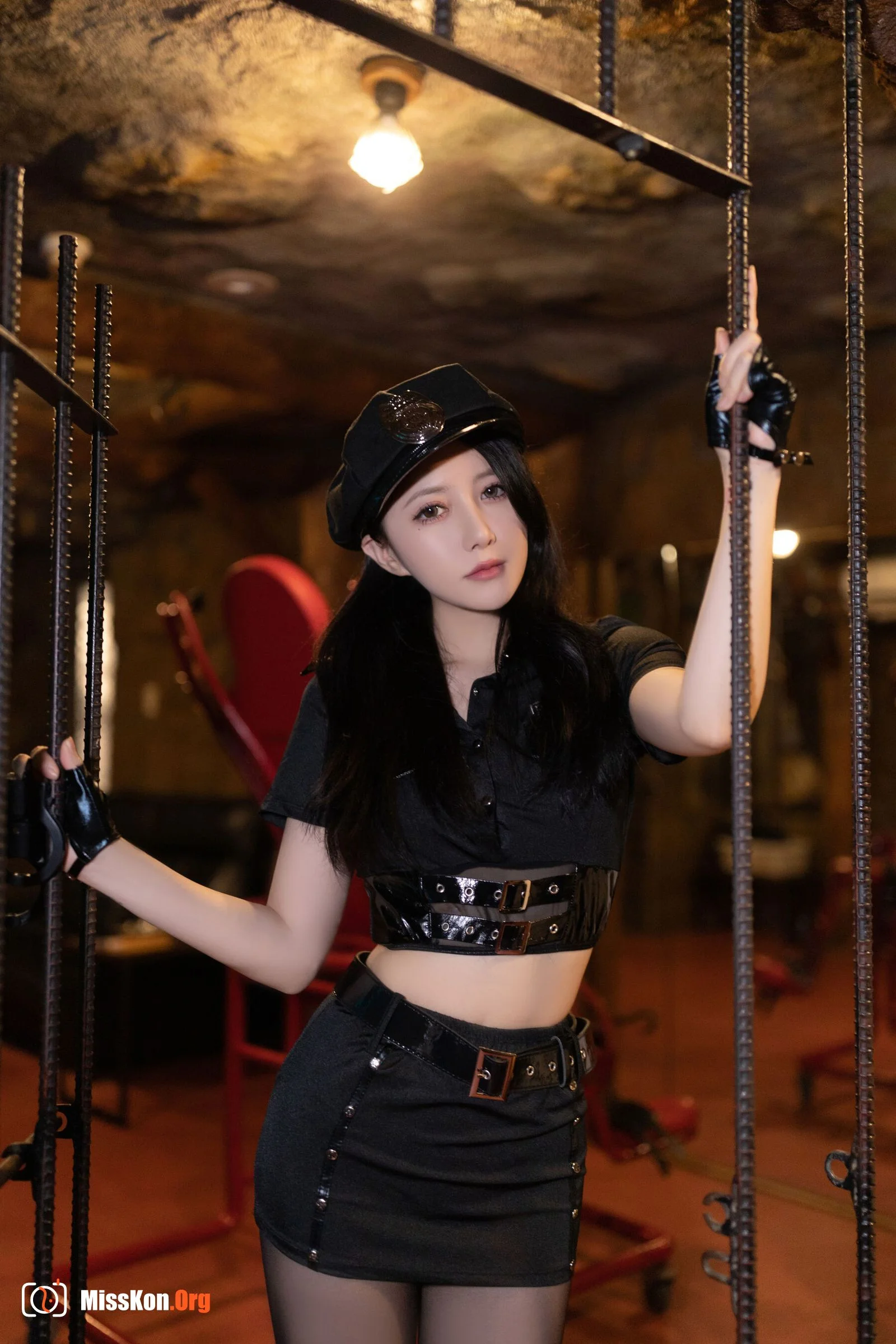 Yuzijiang Fish: Halloween Special: Police Prisoner - Photo 9