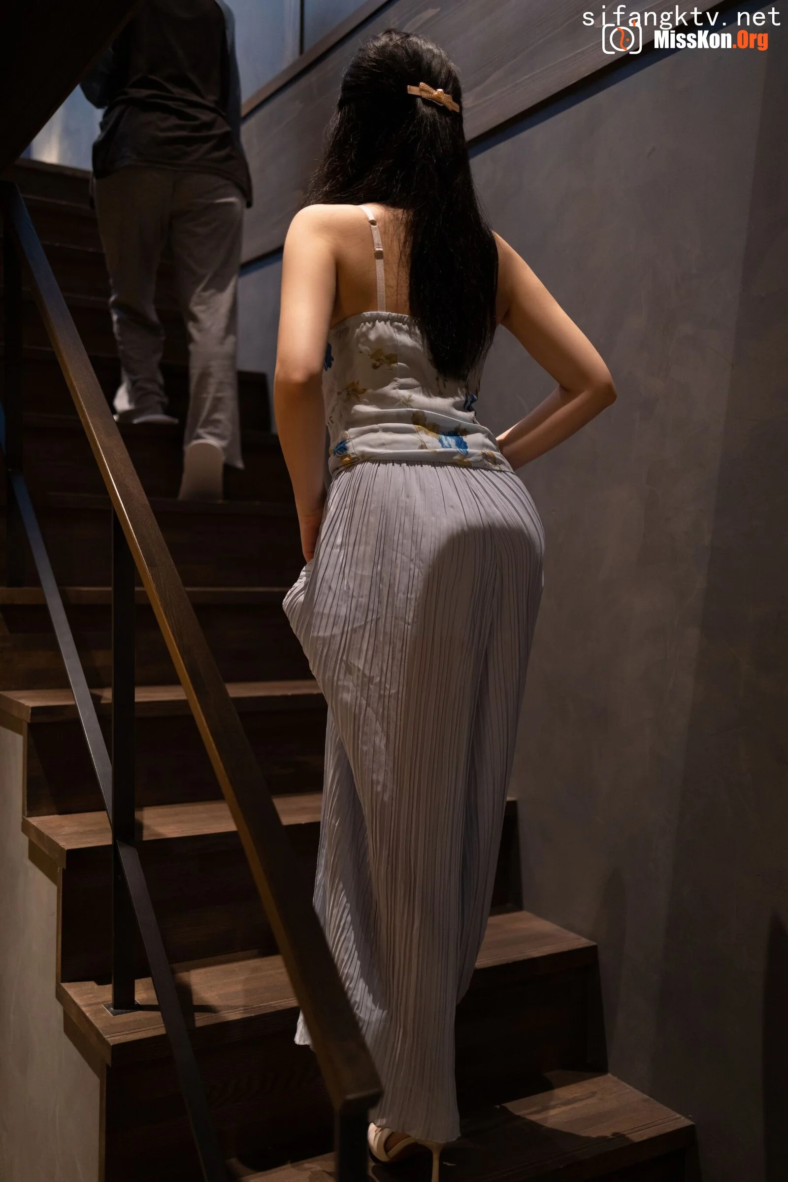 Yuzijiang Fish: Her body scent - Photo 17