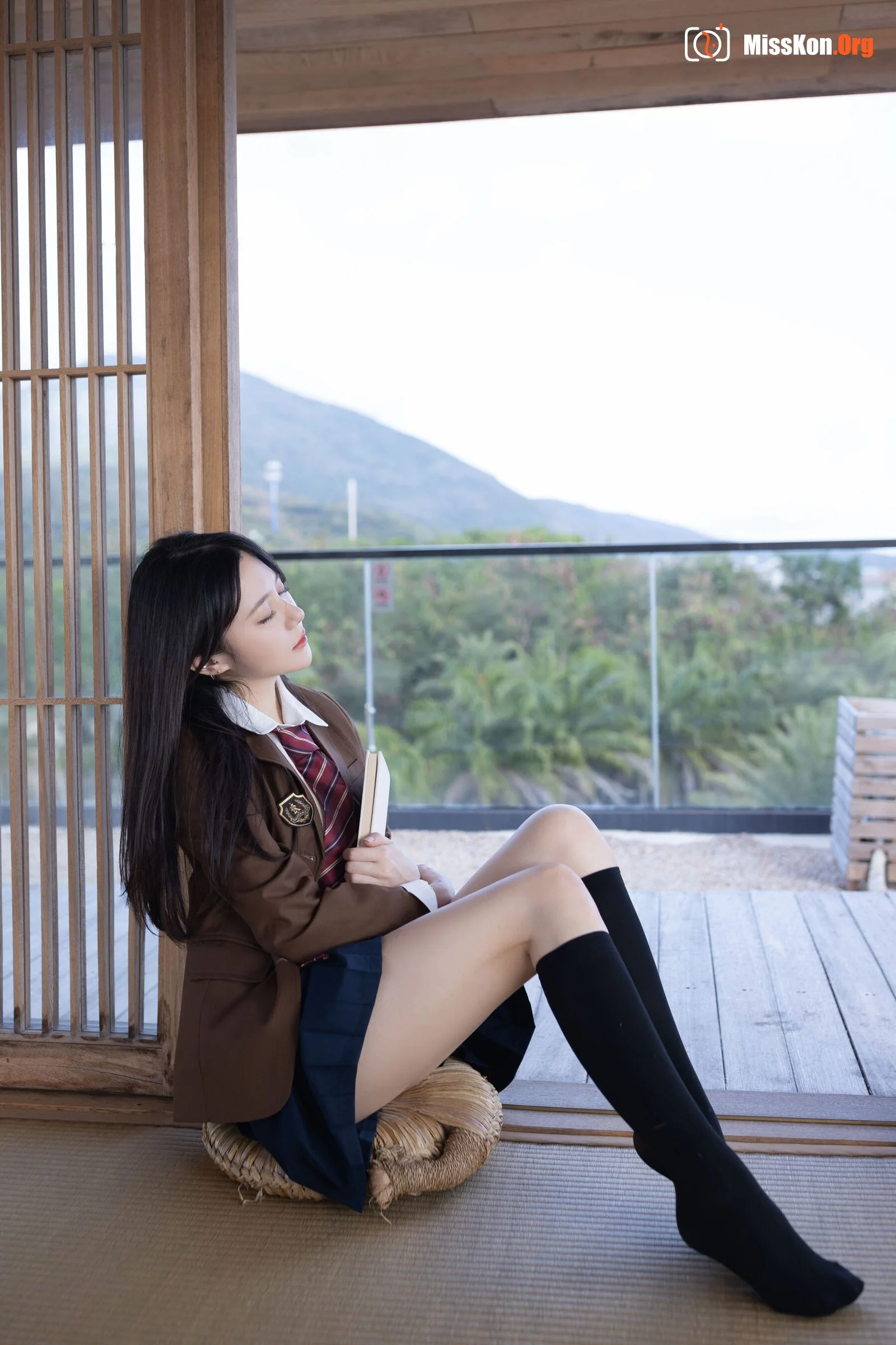 Yuzijiang Fish: Memoirs of an Outing - Photo 9
