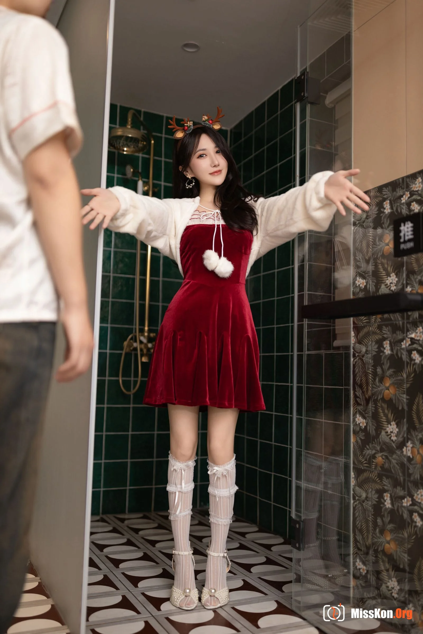Yuzijiang Fish: Merry Christmas 2023 - Photo 3
