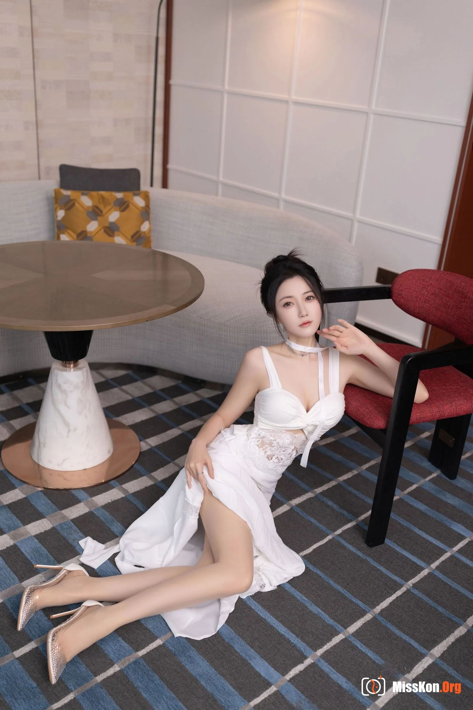 Yuzijiang: Private purchase outflow - Photo 10