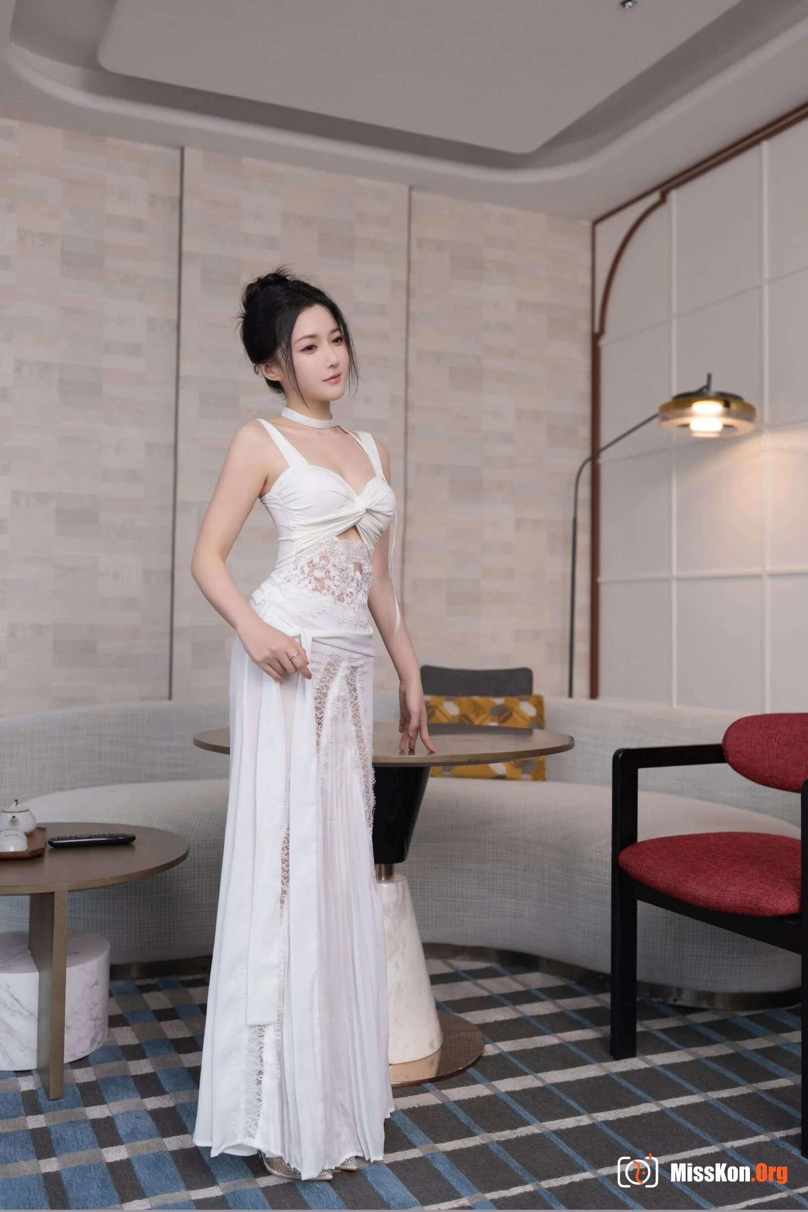 Yuzijiang: Private purchase outflow - Photo 3