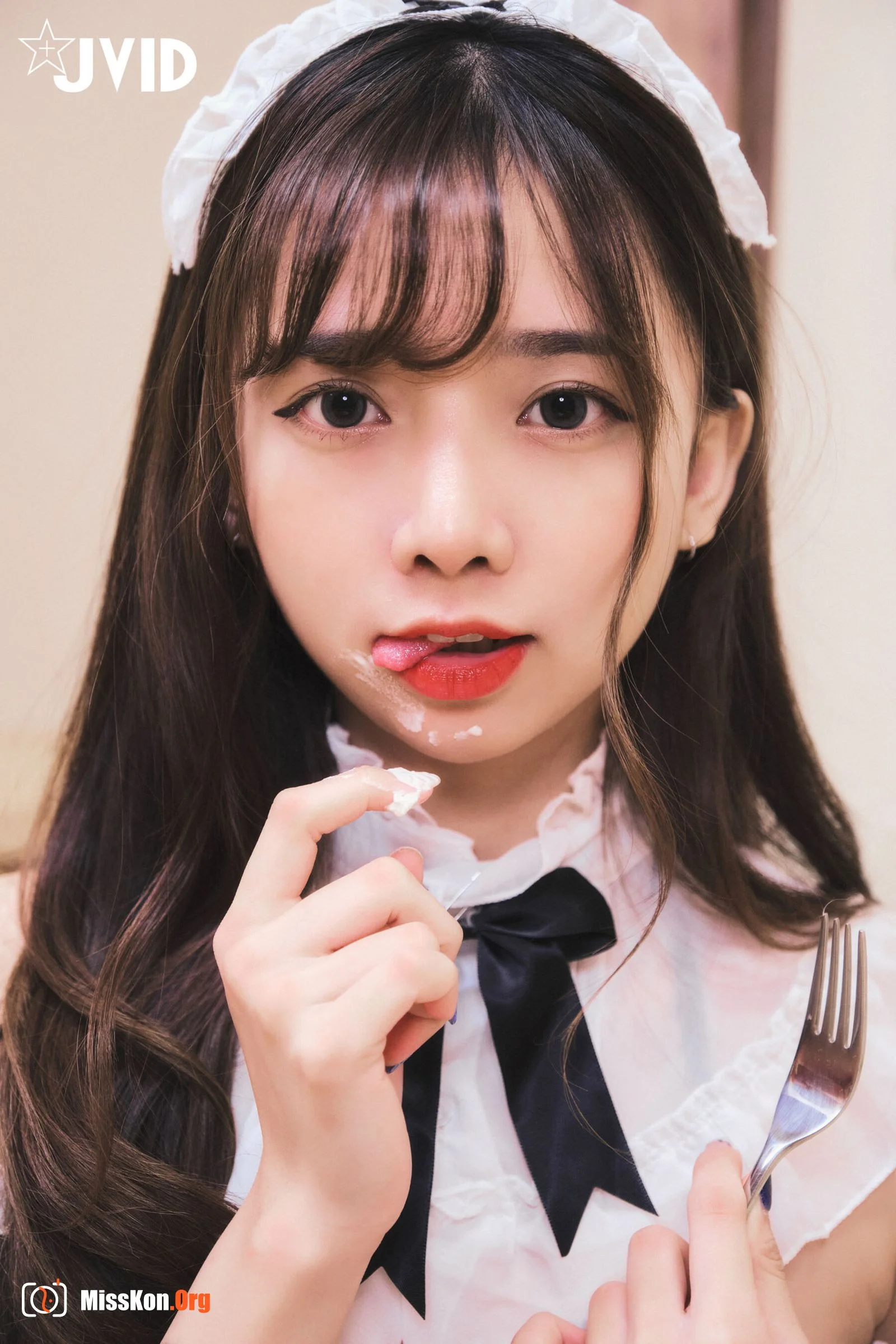 ZAZA: Maid - Photo 15