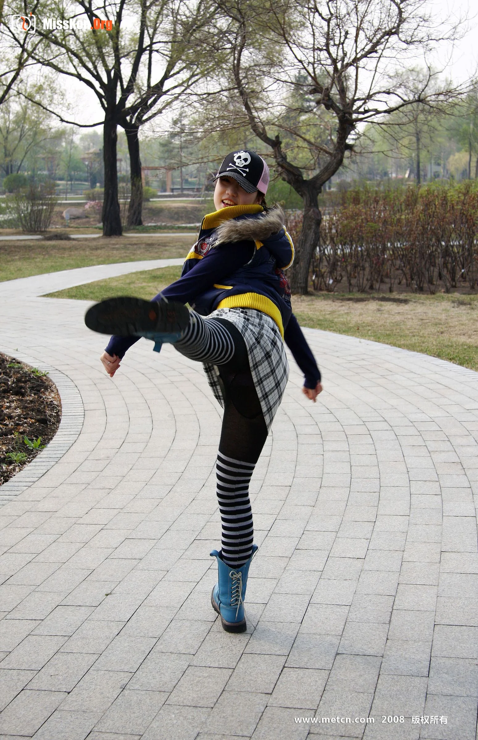 Zhang Xiaoyu: Life is Beautiful 4 (2008-11-07) - Photo 11
