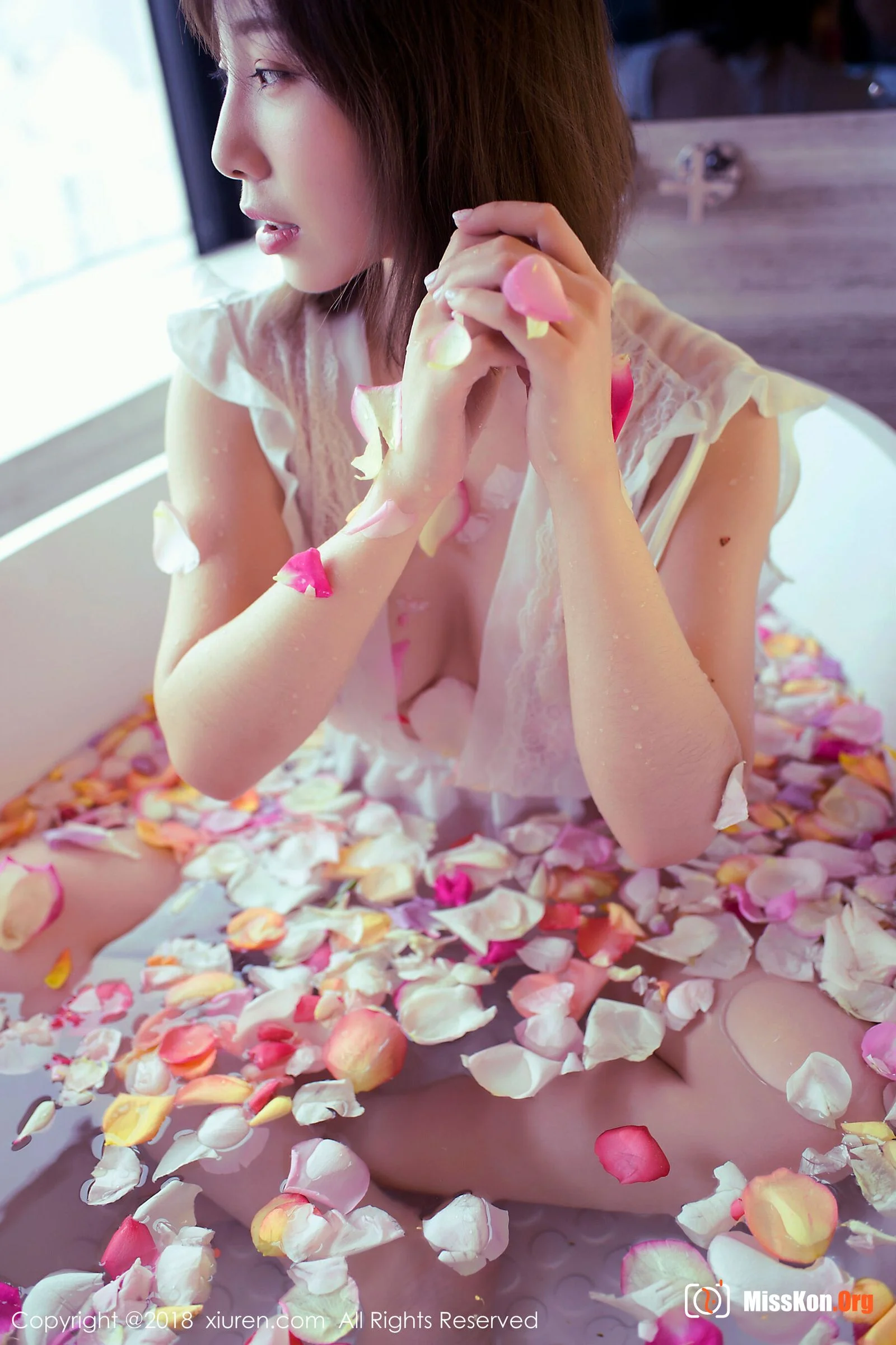Zhi Eun - Photo 4