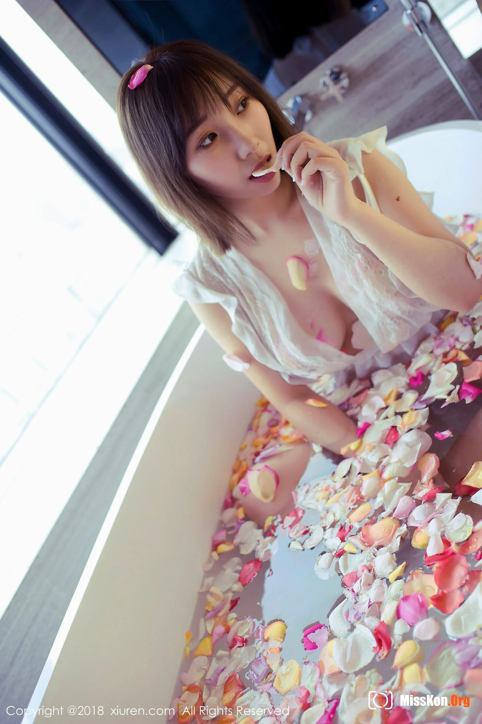Zhi Eun - Photo 5