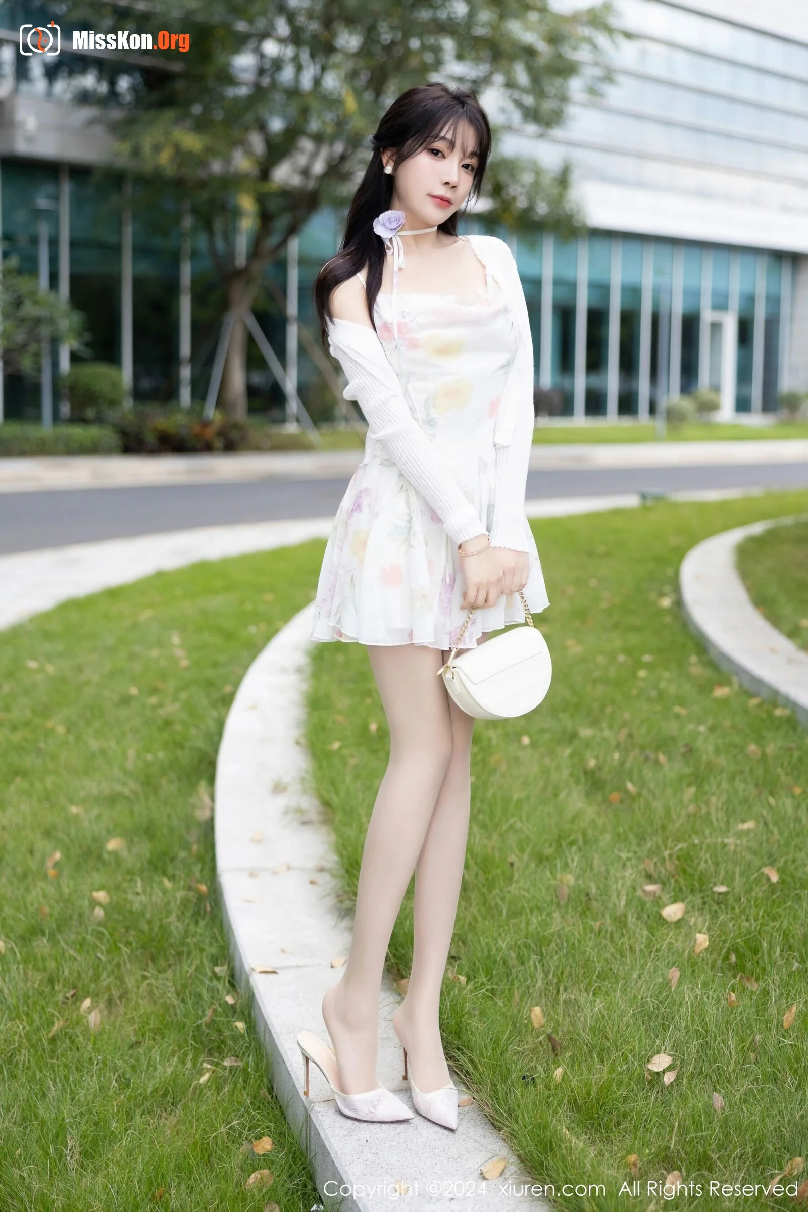 Zhizhi Booty - Photo 2