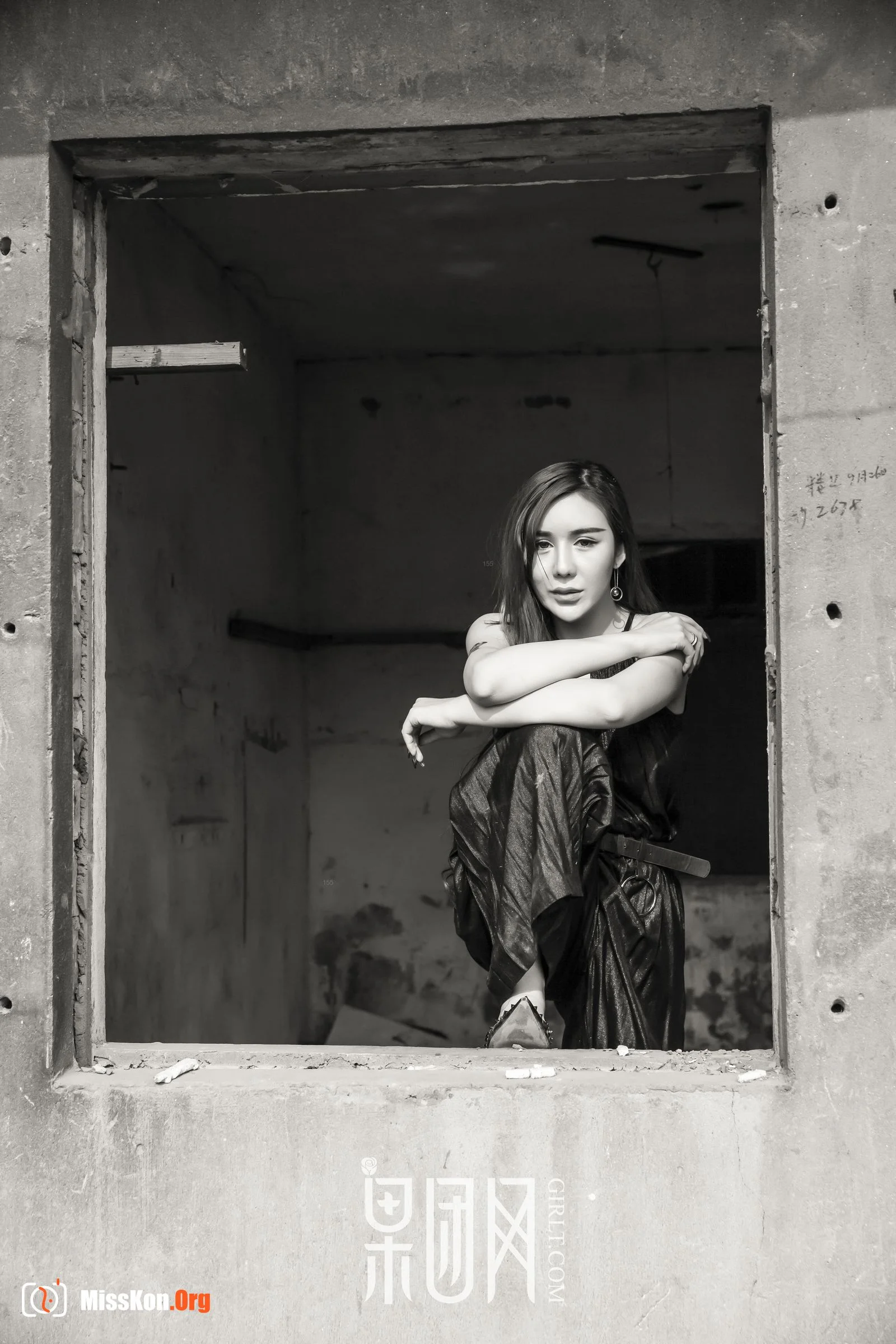 Zhou Xiaowei - Photo 13