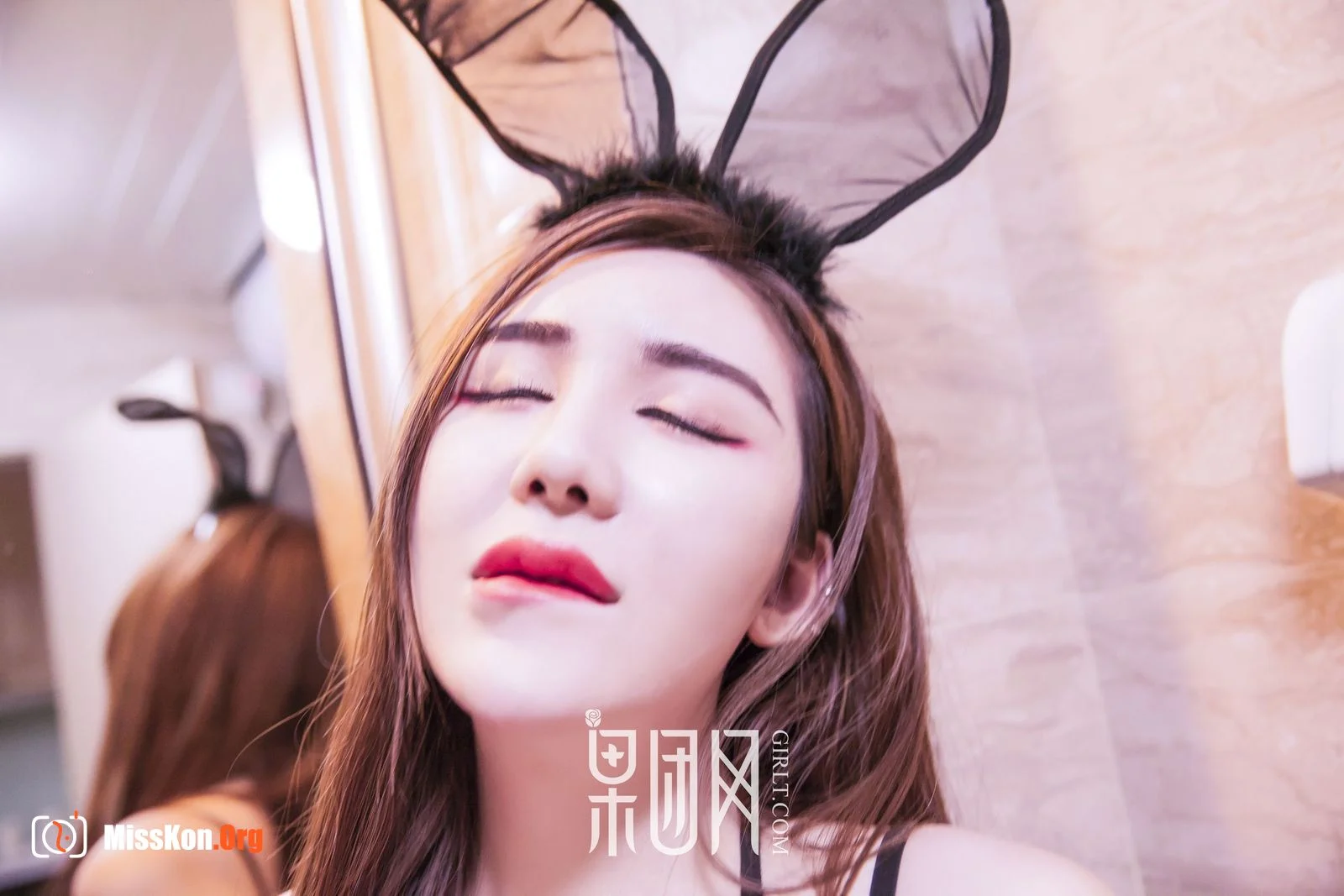 Zhou Xiaowei - Photo 32