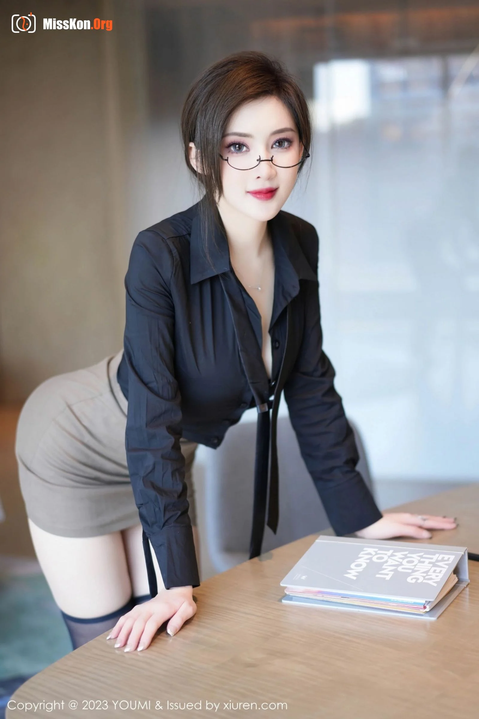Zhou Yanxi - Photo 5