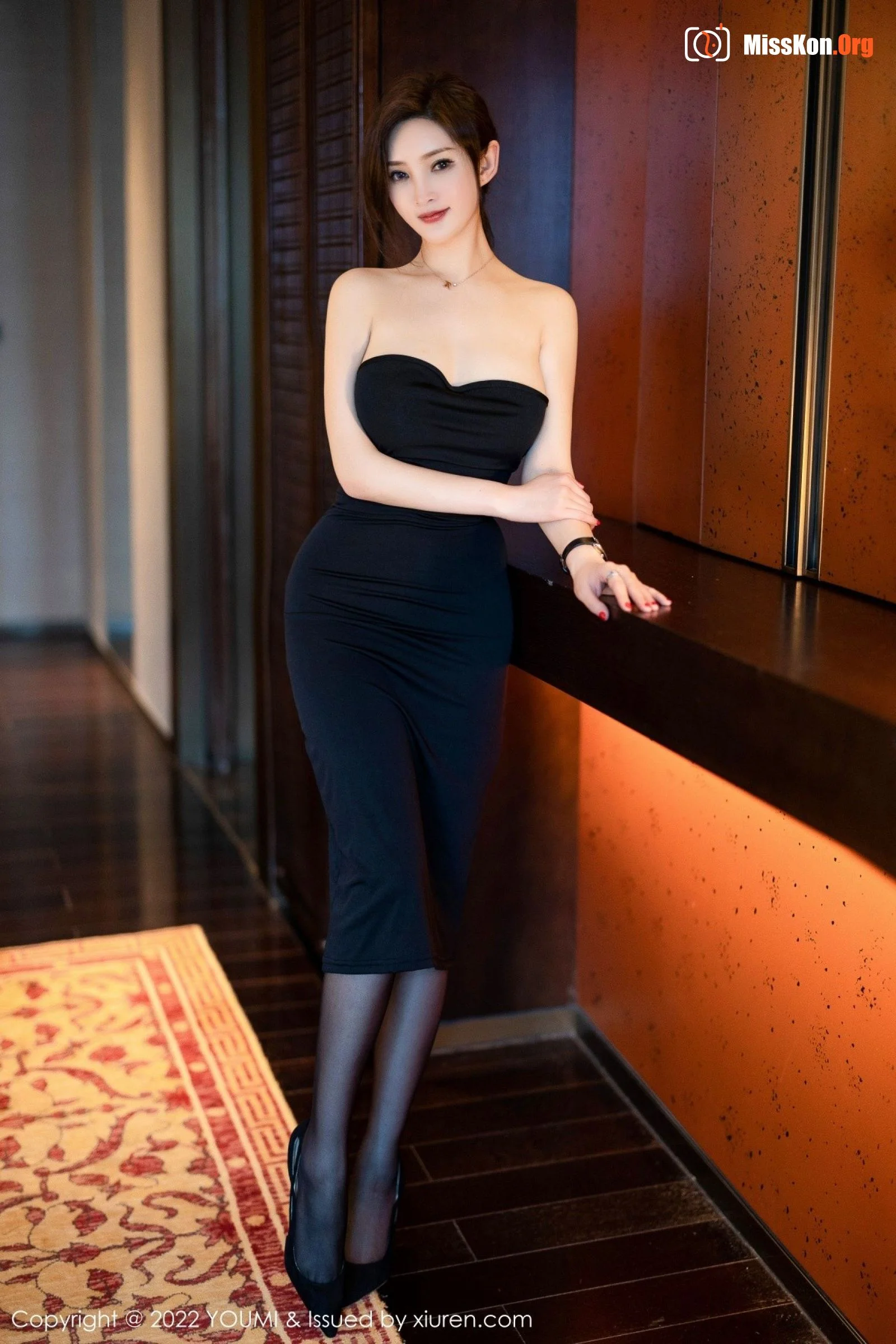 Zhou Yanxi - Photo 2