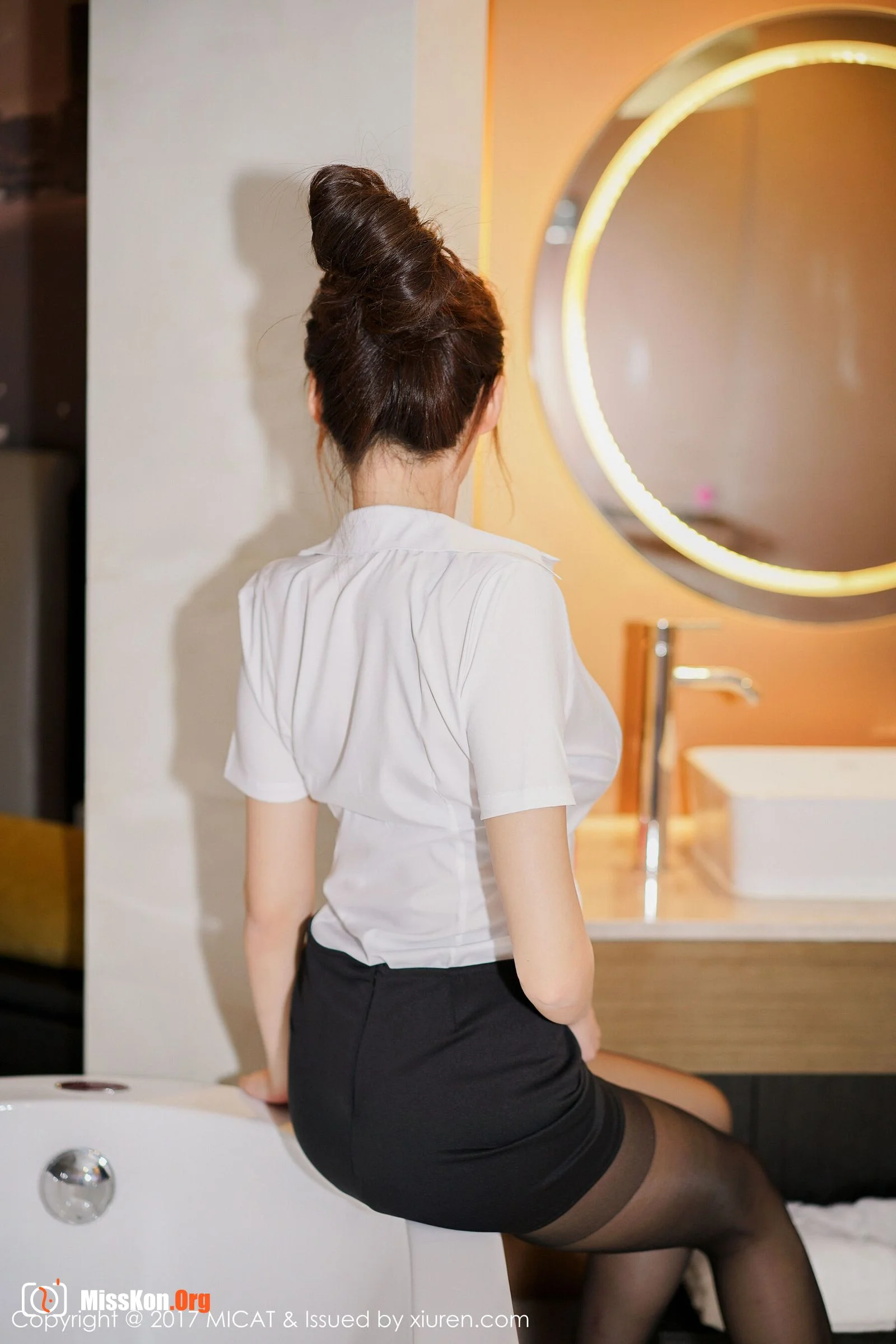 Zhou Yanxi - Photo 8