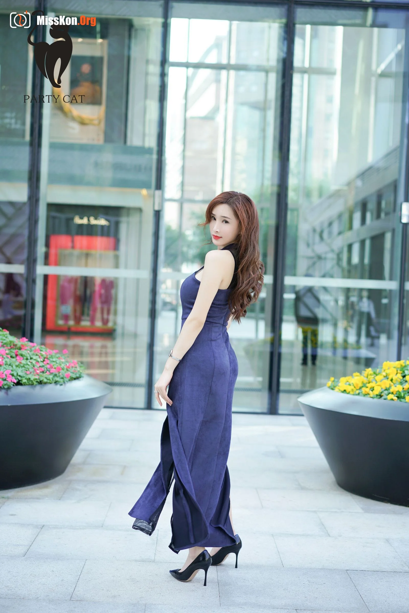 Zhou Yanxi - Photo 11