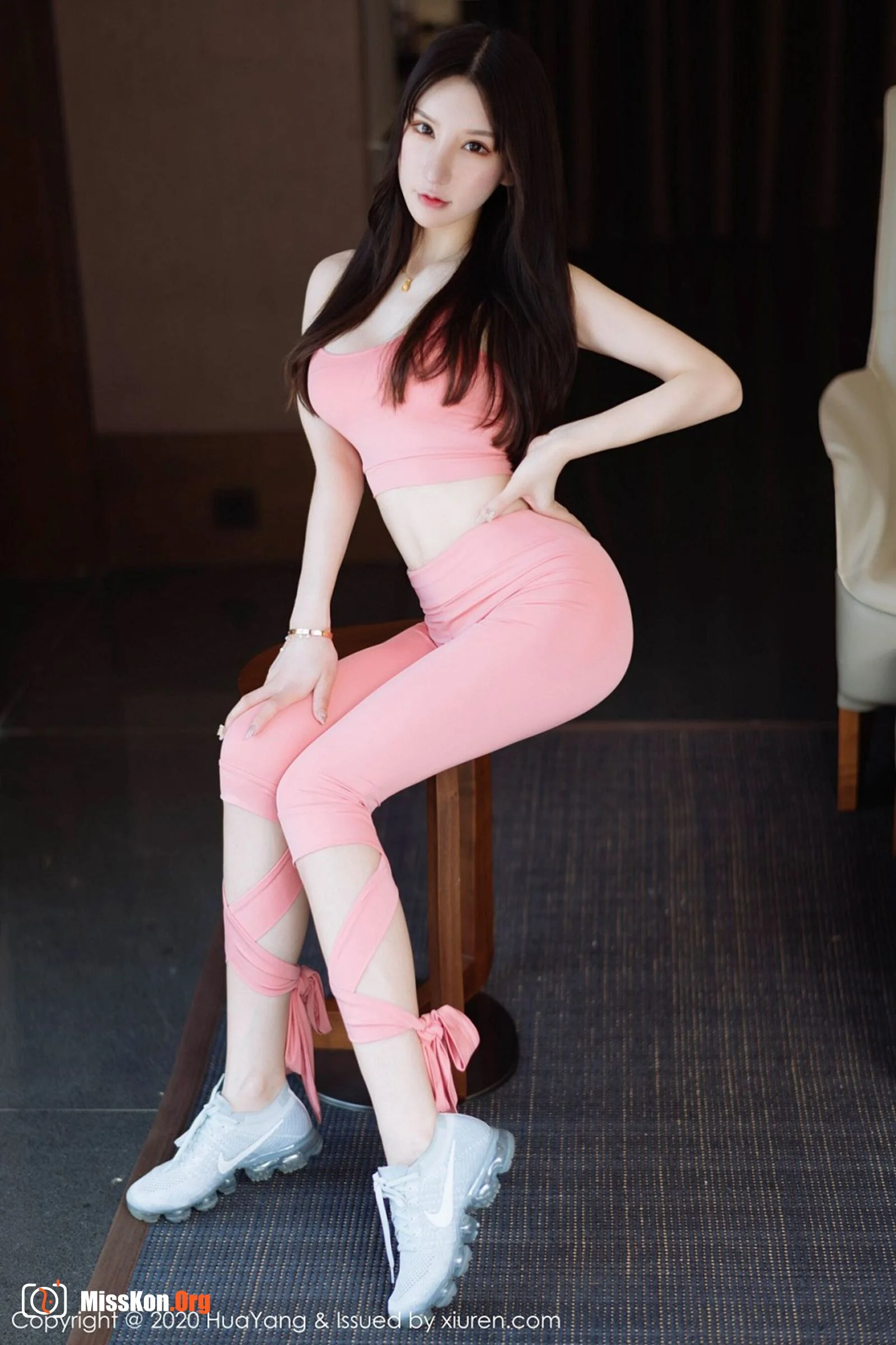 Zhou Yuxi - Photo 7
