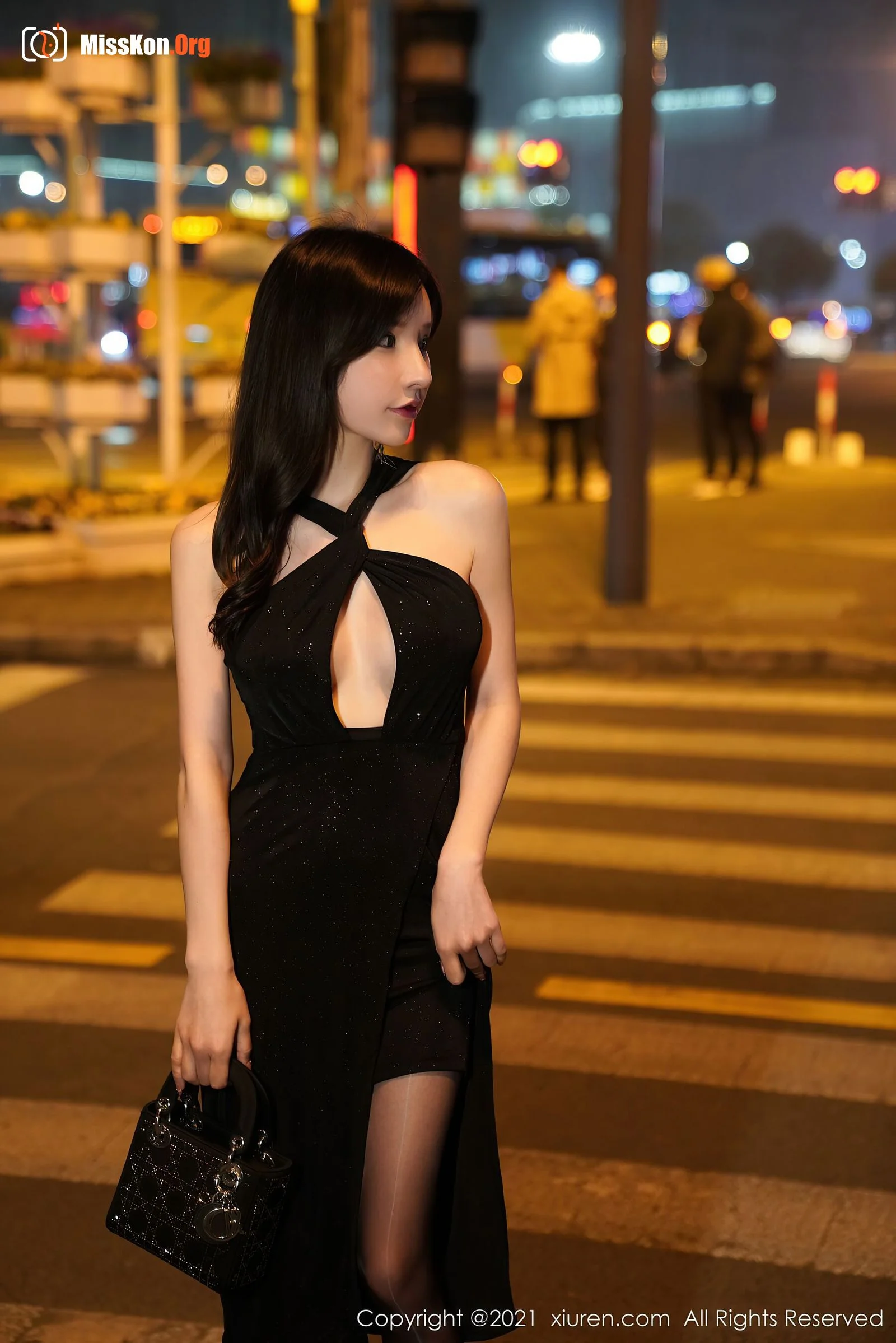 Zhou Yuxi - Photo 2