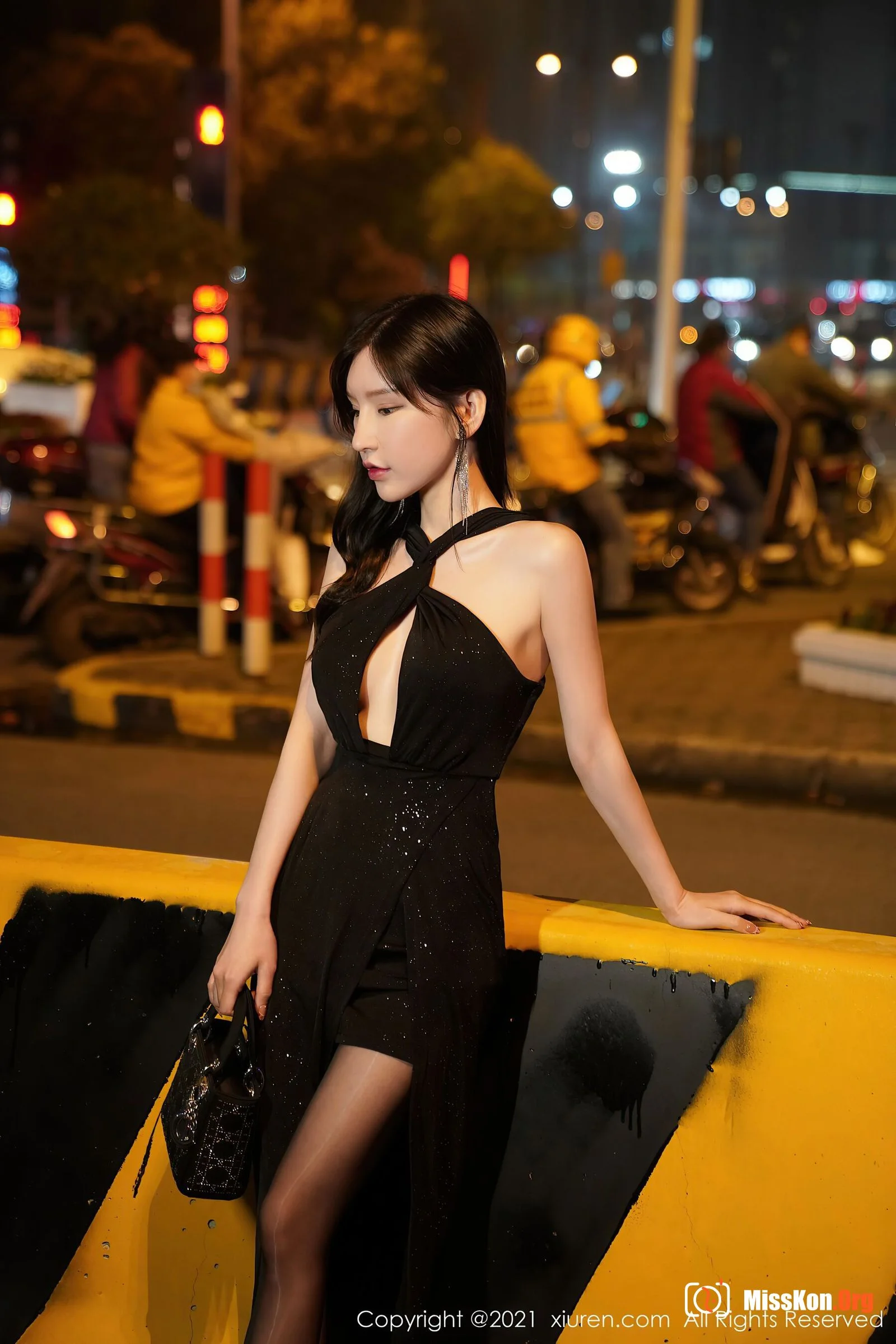 Zhou Yuxi - Photo 6