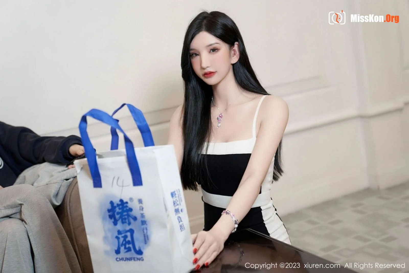 周于希Sally - 照片 11