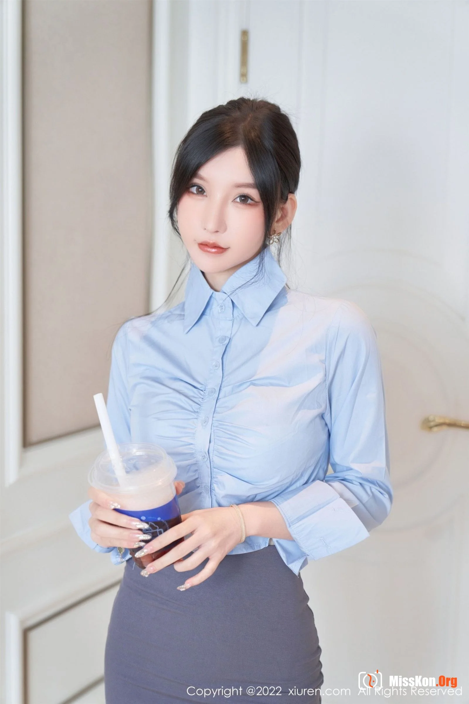 Zhou Yuxi - Photo 2