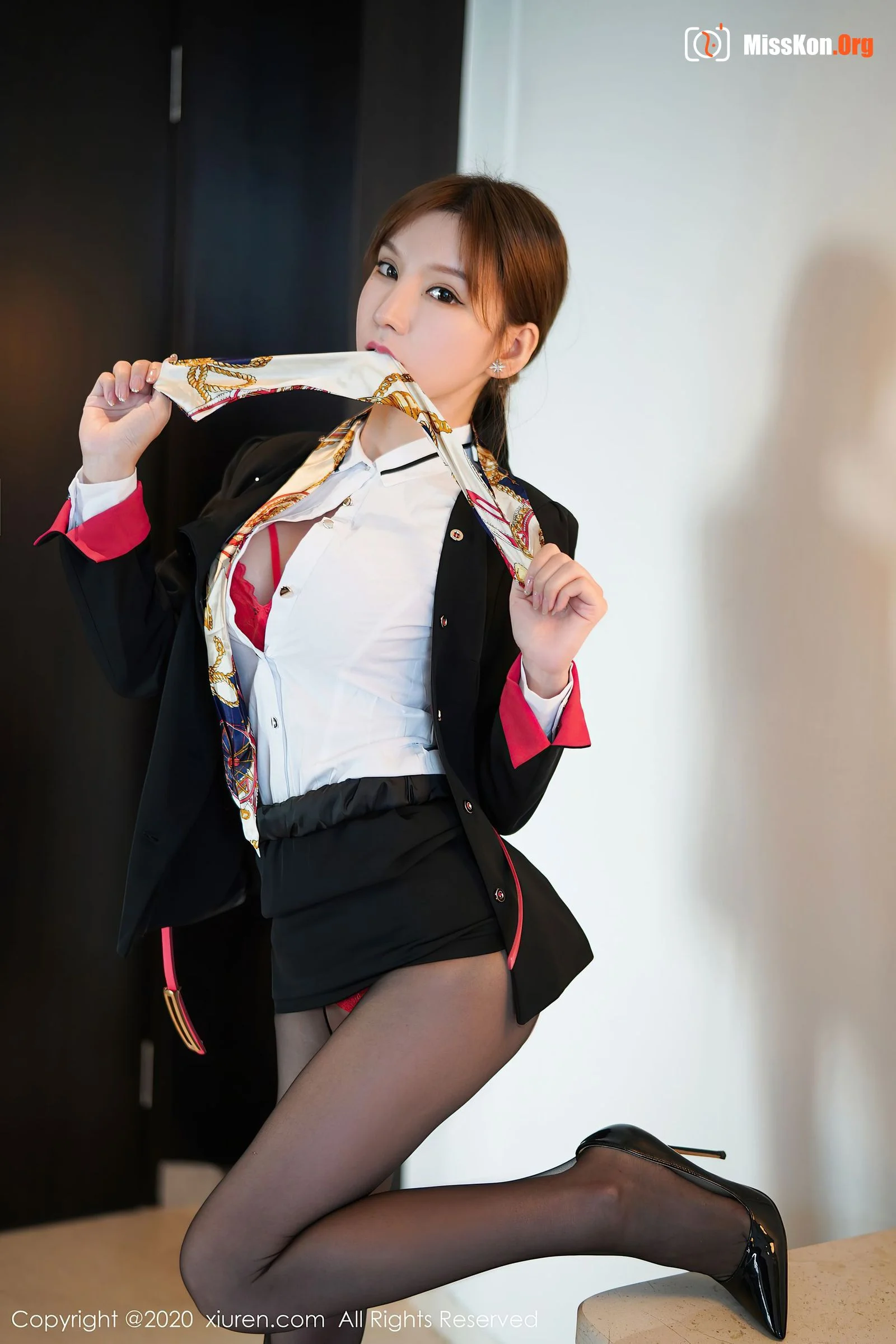 Zhou Yuxi - Photo 6