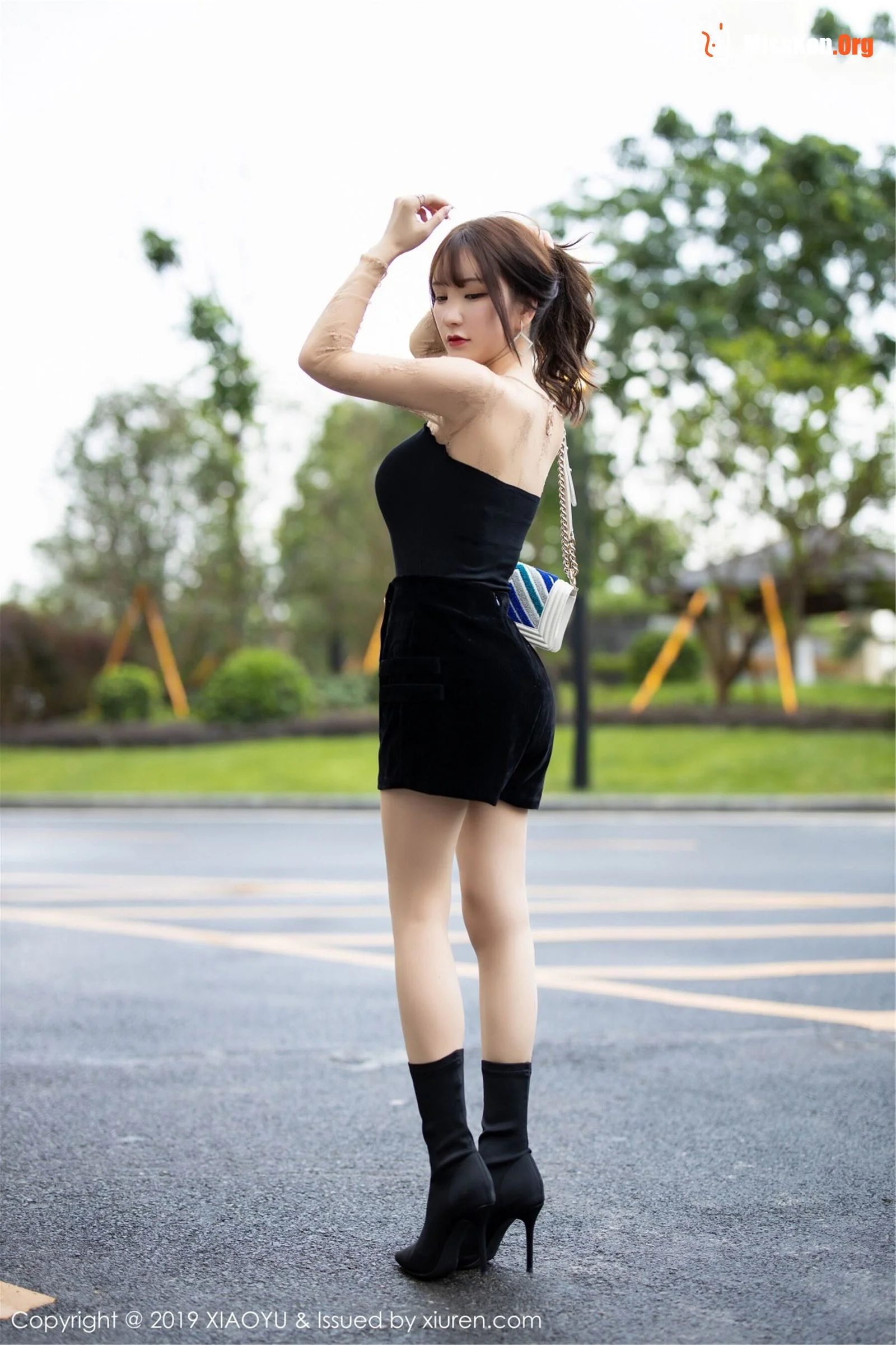 Zhou Yuxi - Photo 11