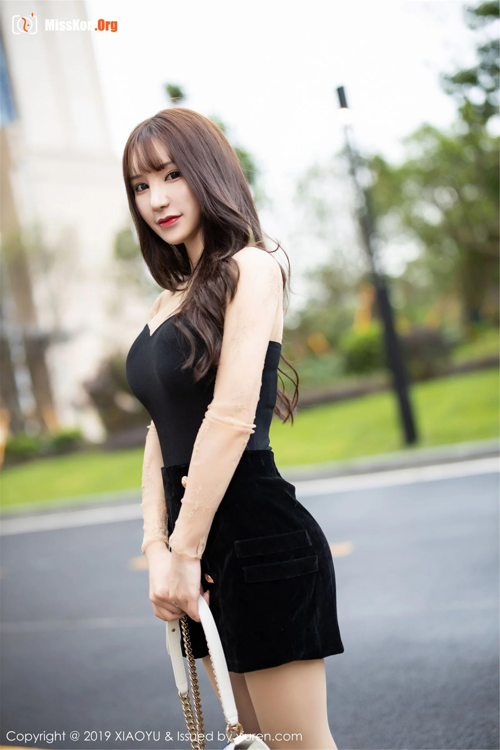Zhou Yuxi - Photo 12