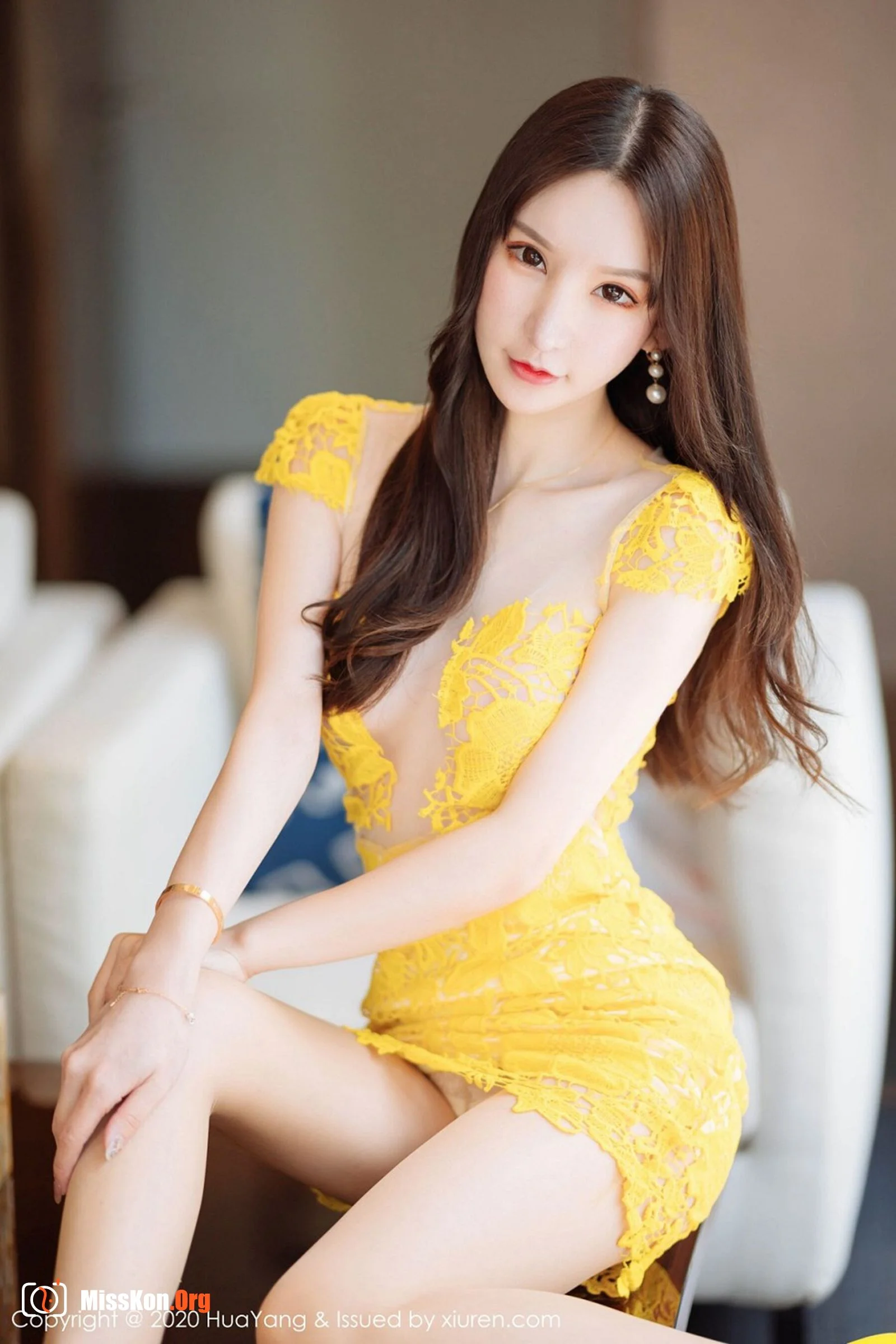 Zhou Yuxi - Photo 2