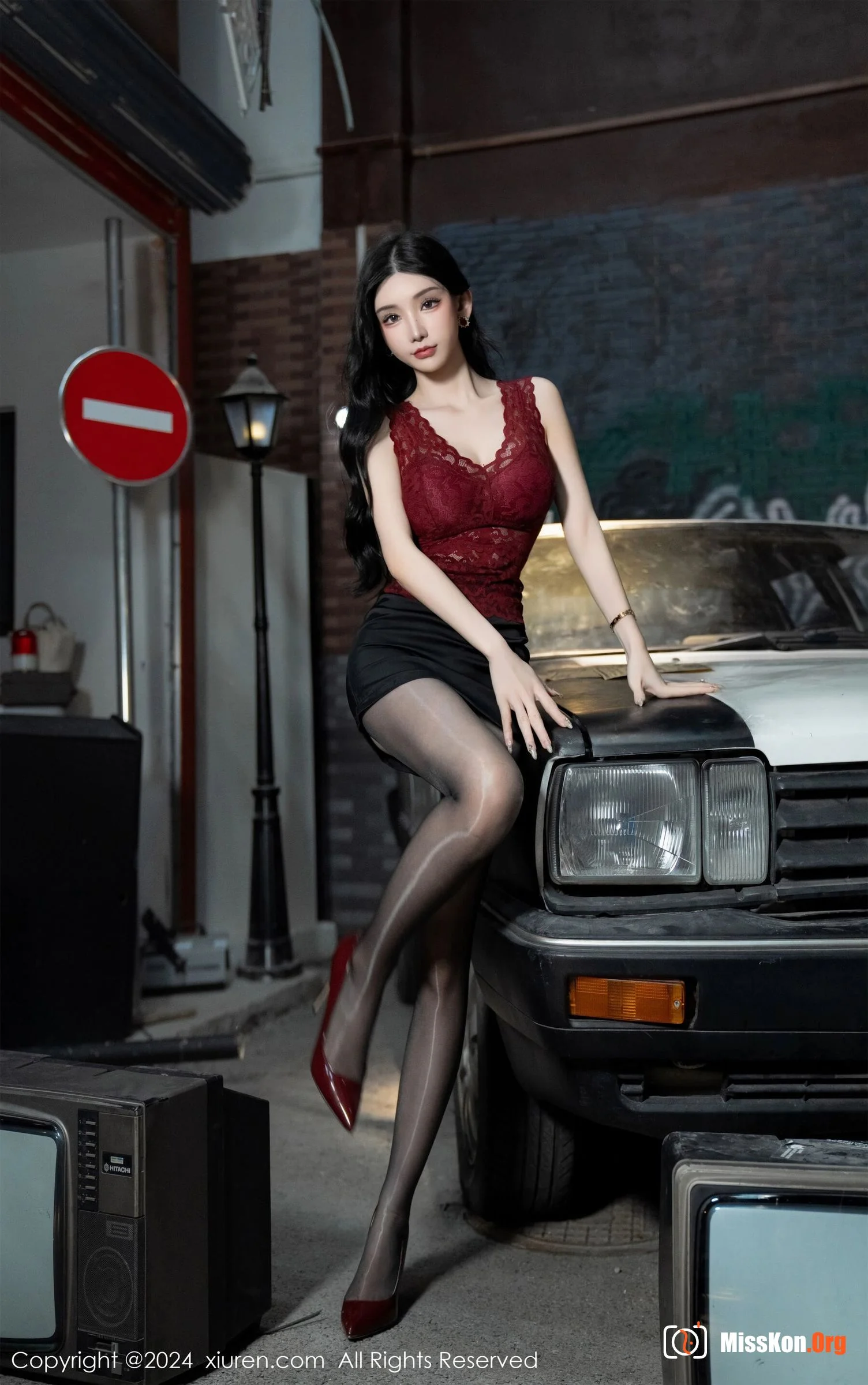 Zhou Yuxi - Photo 15