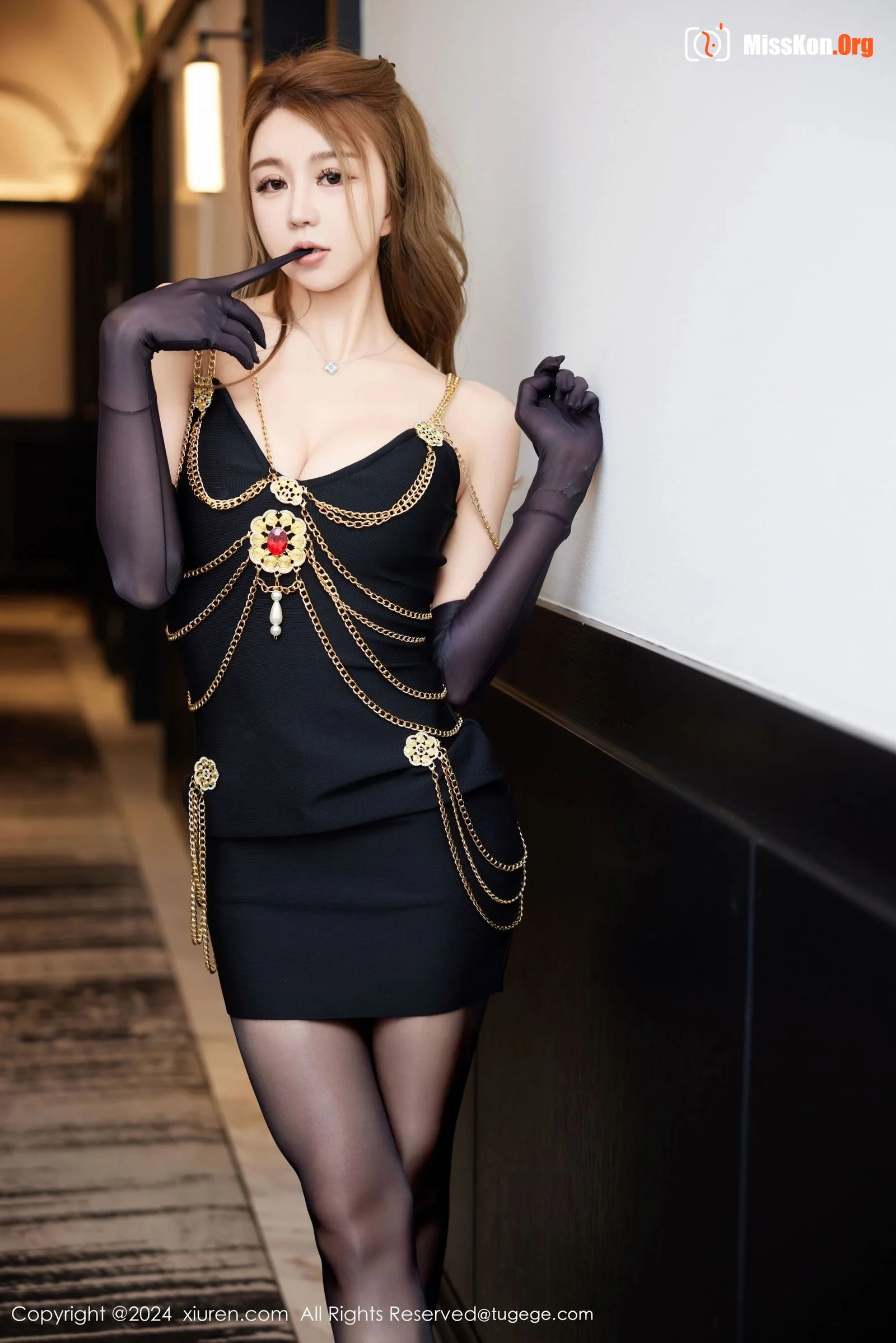 Zoe - Photo 9