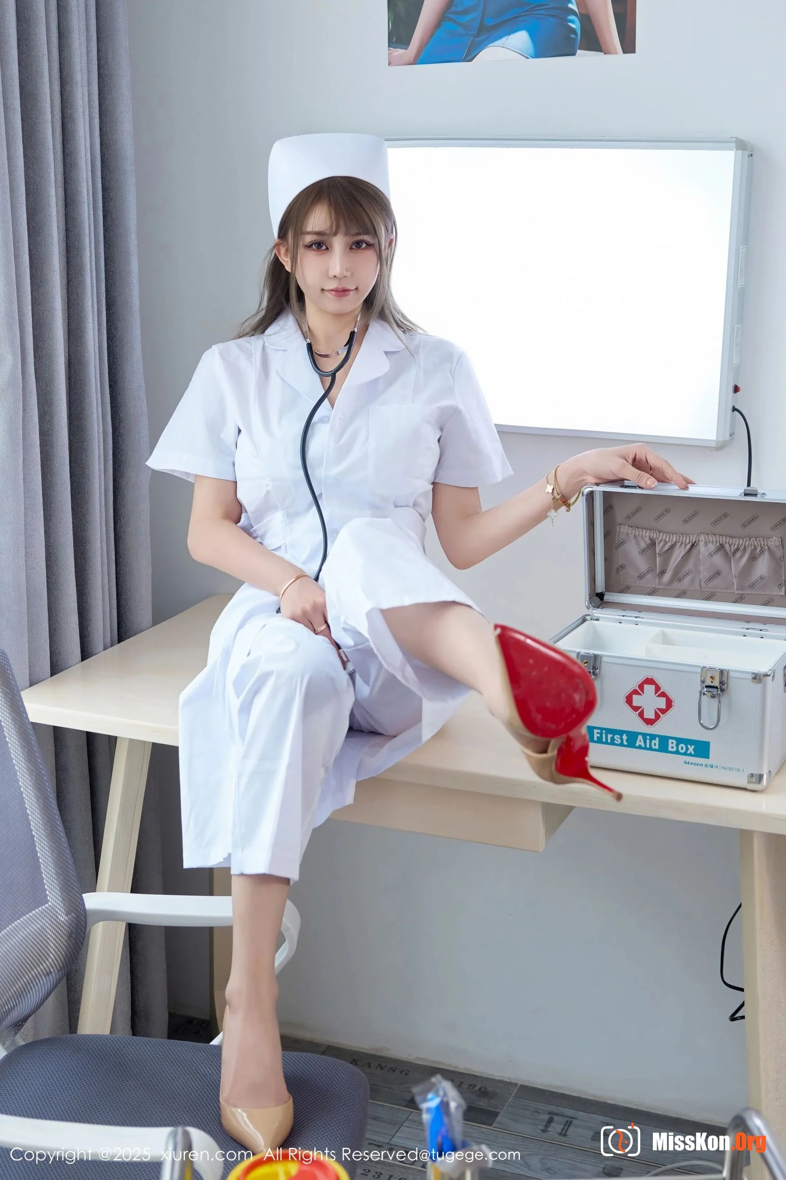 Zoe Youyou - Photo 7