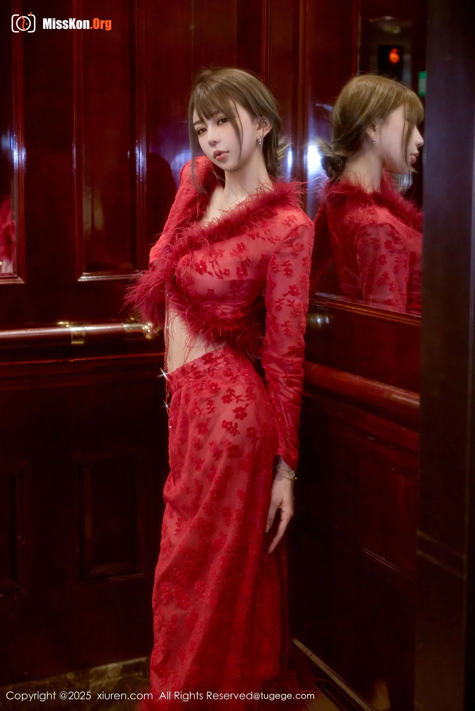 Zoe Youyou - Photo 11