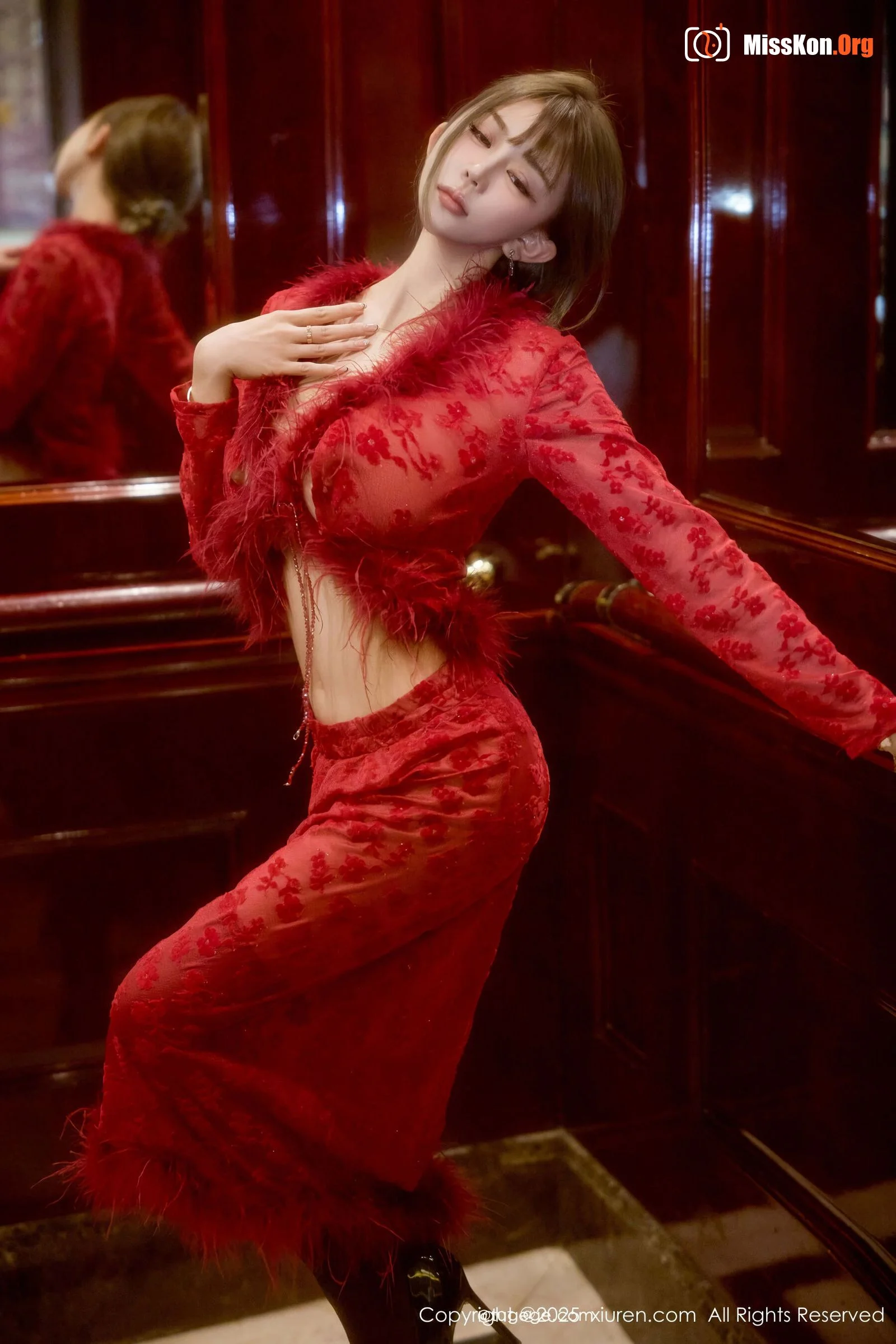 Zoe Youyou - Photo 14