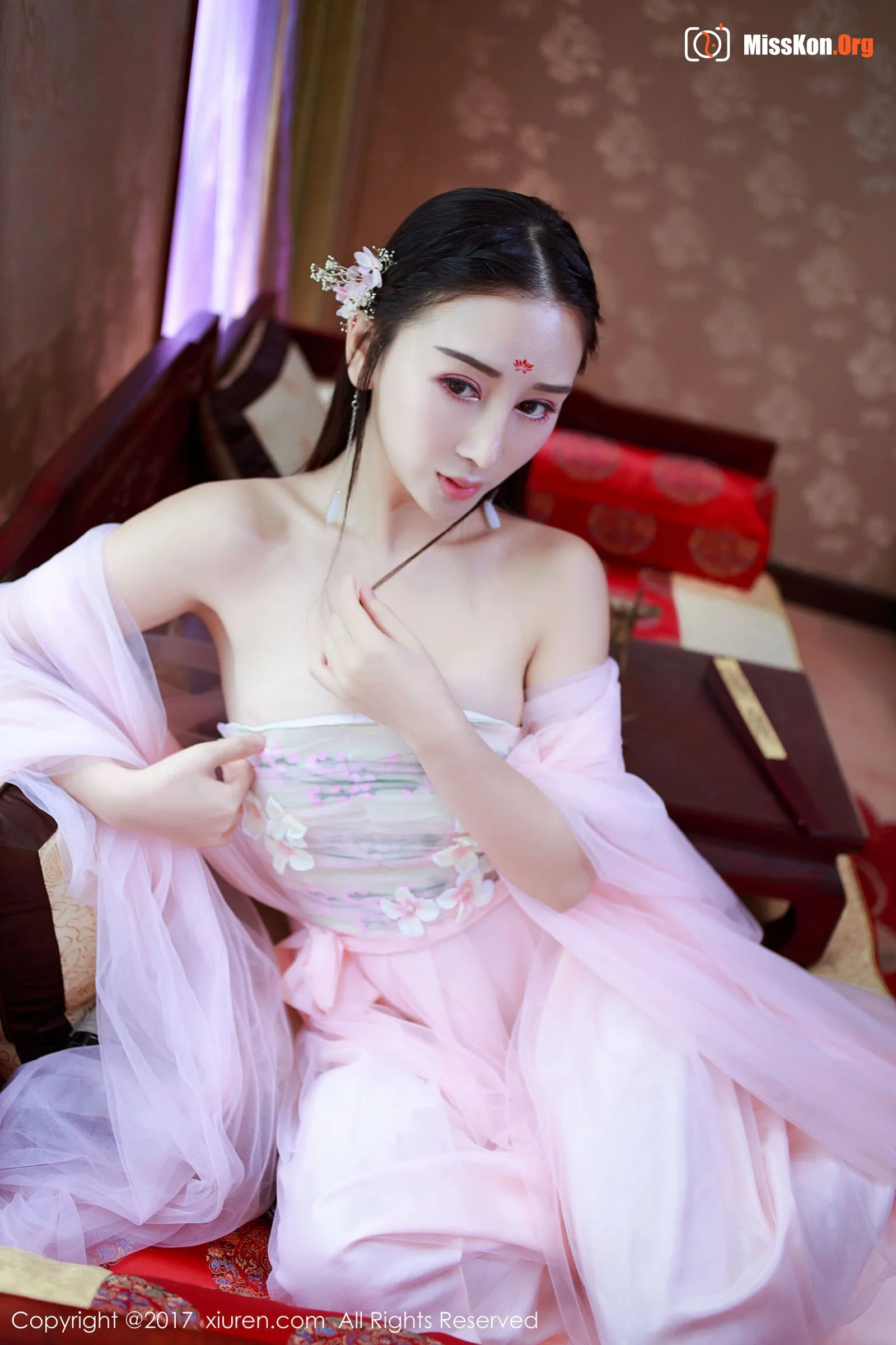 Zou Jingjing - Photo 3