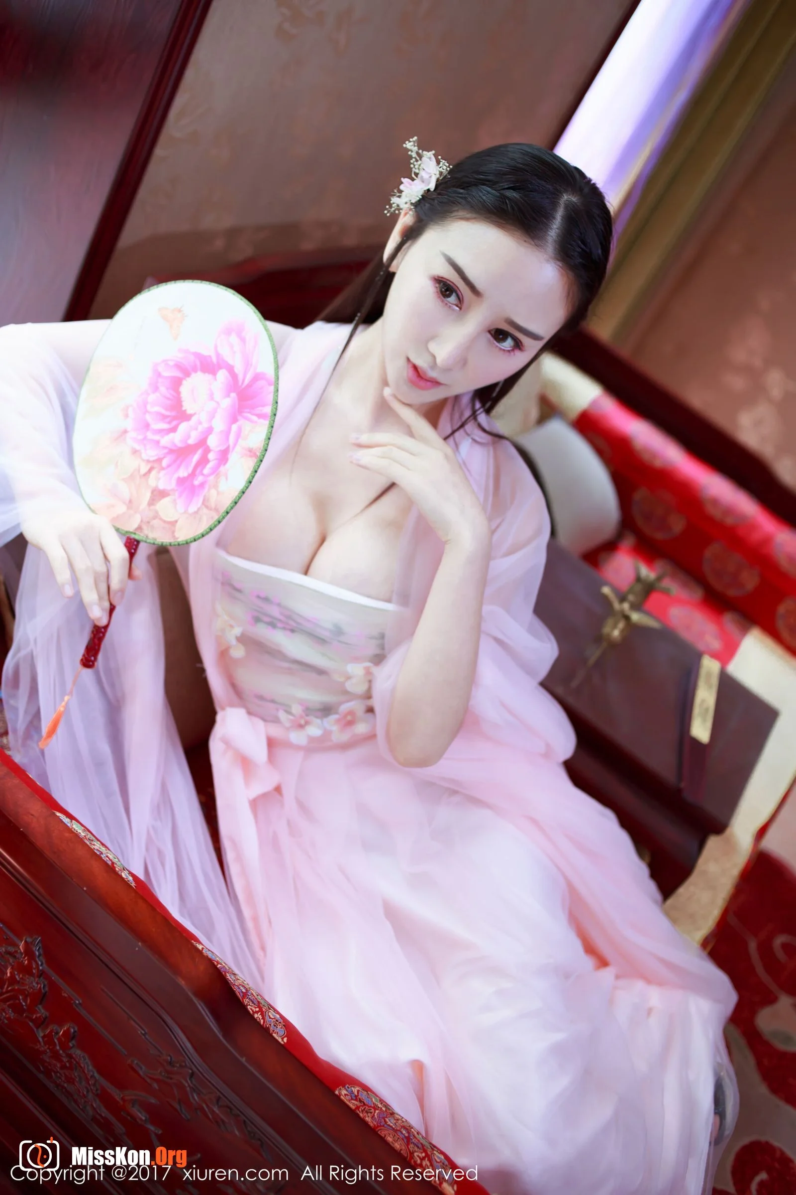 Zou Jingjing - Photo 6