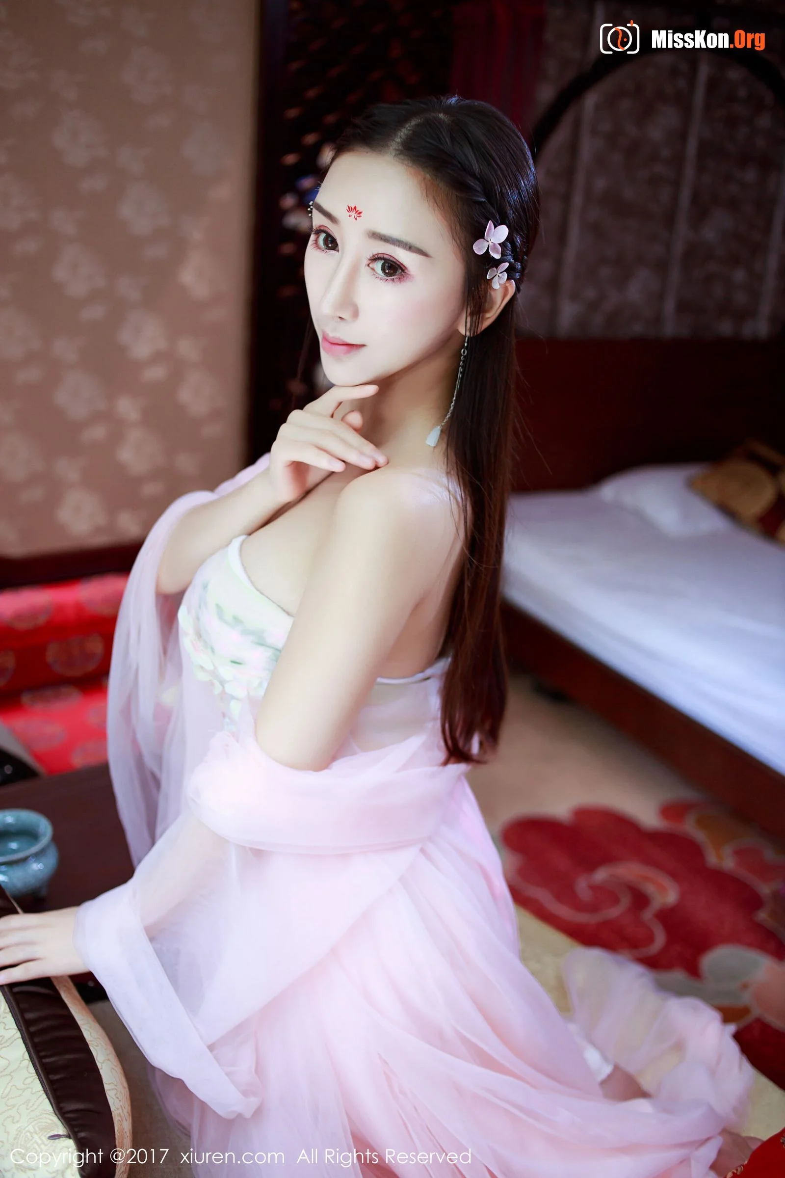 Zou Jingjing - Photo 8
