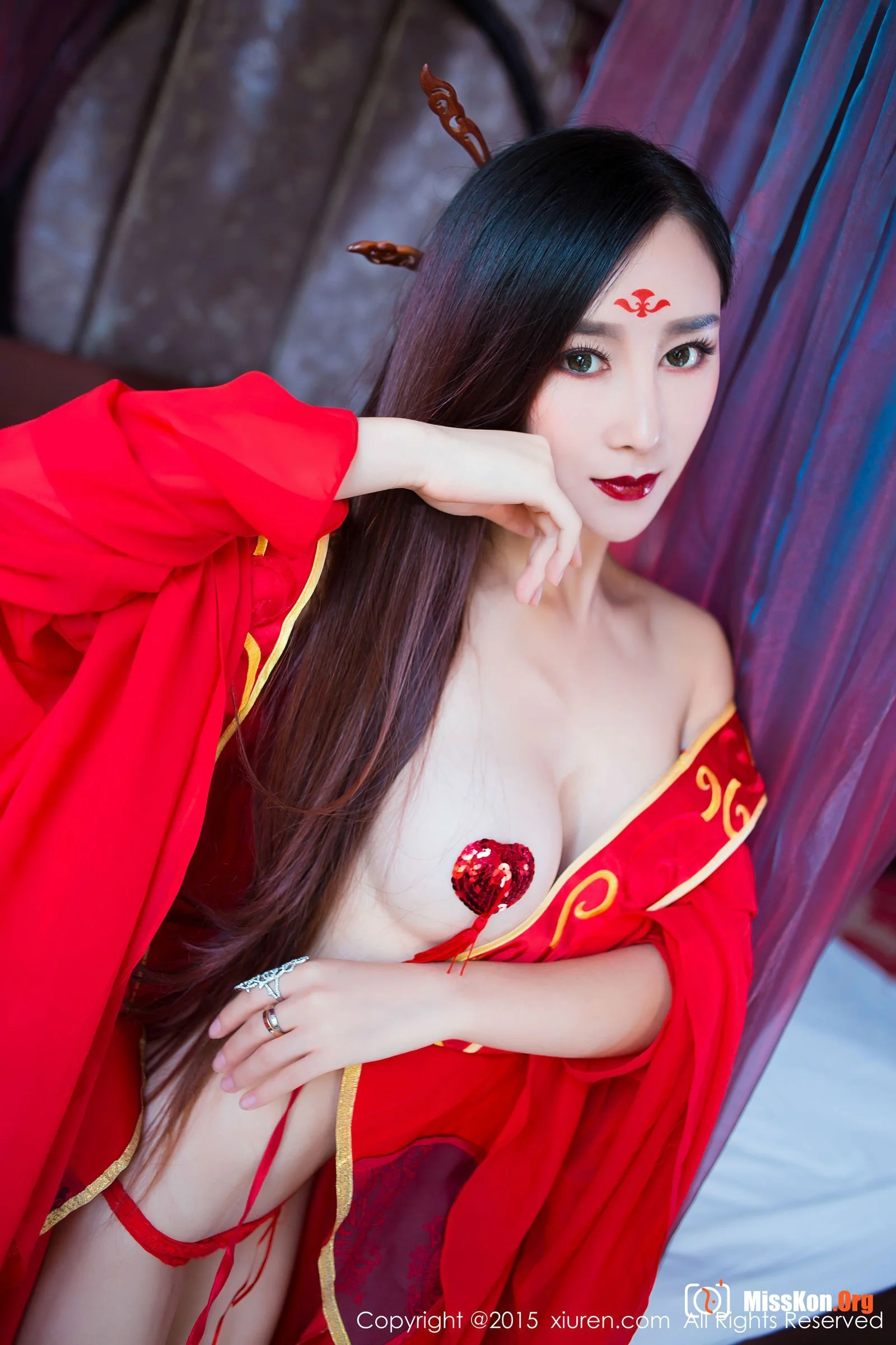 Zou Jingjing - Photo 14