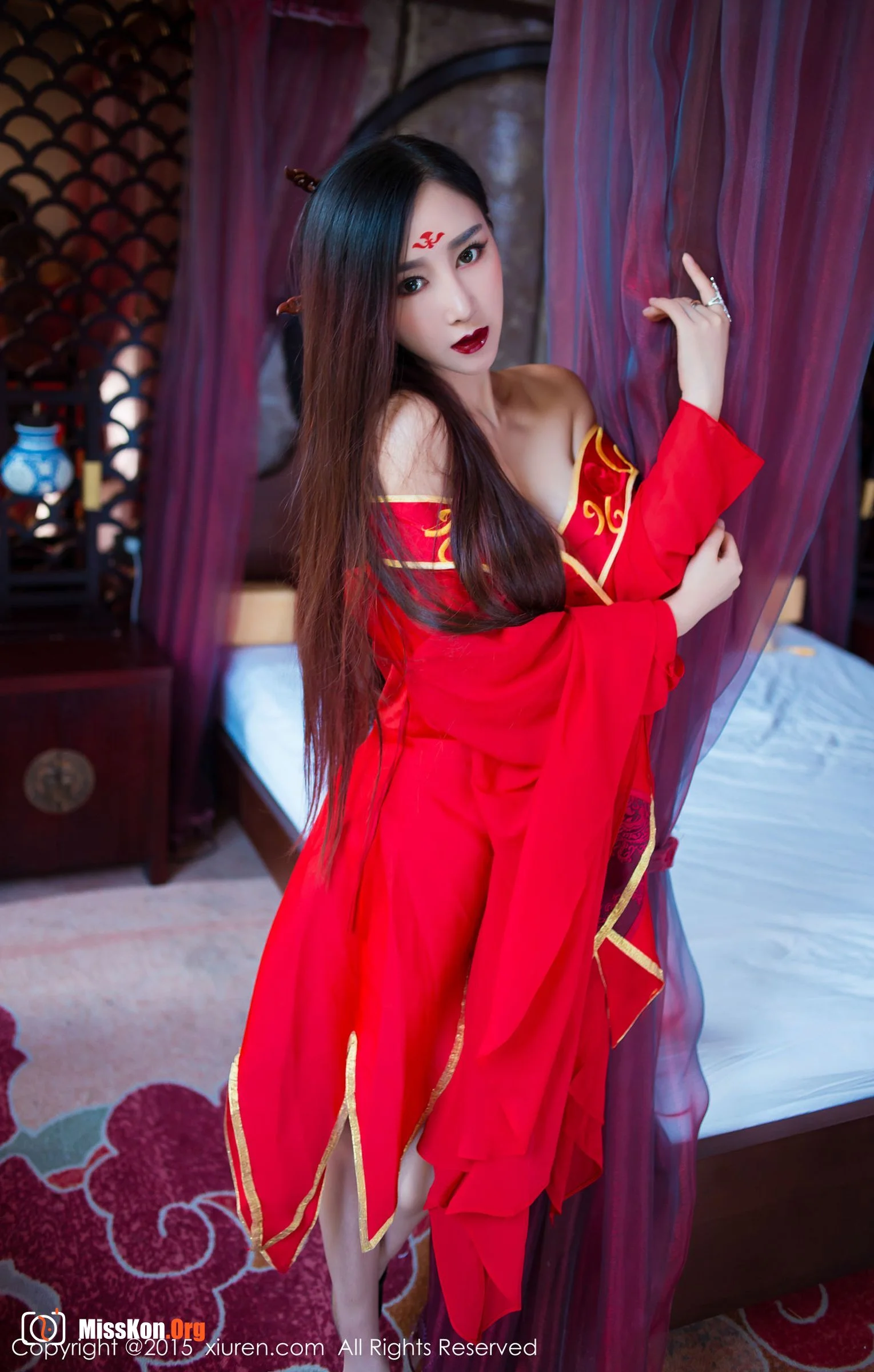 Zou Jingjing - Photo 9
