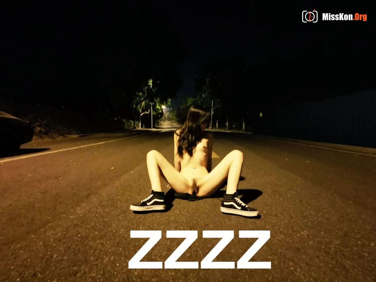 ZZZZ, a couple from Guangzhou, reveals the extreme challenge of shaking M - Photo 14
